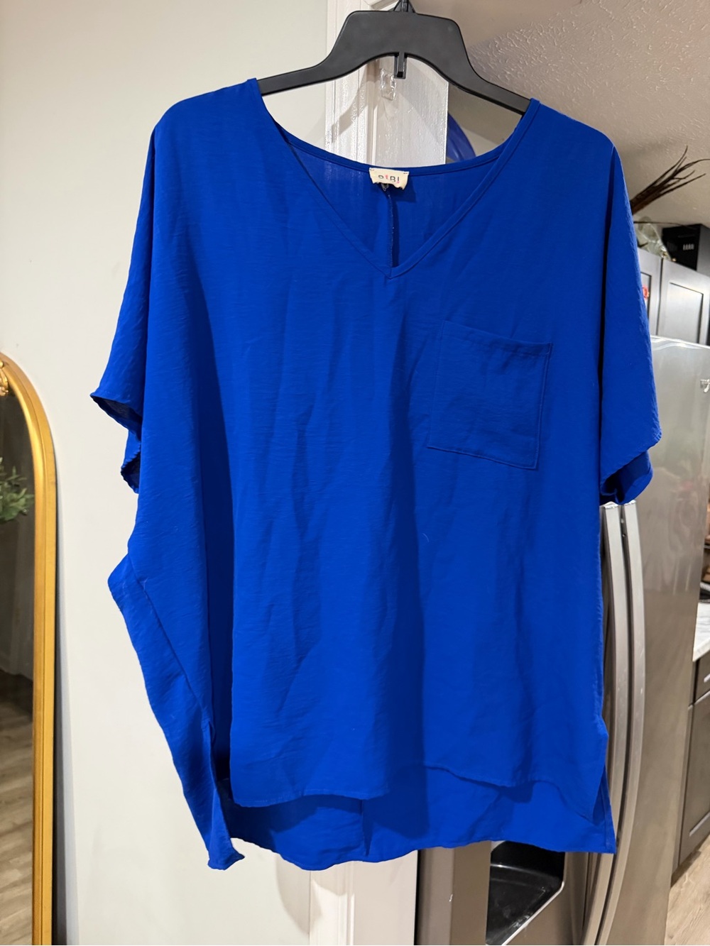 V-Neck Short Sleeve Pocket Top - Royal Blue